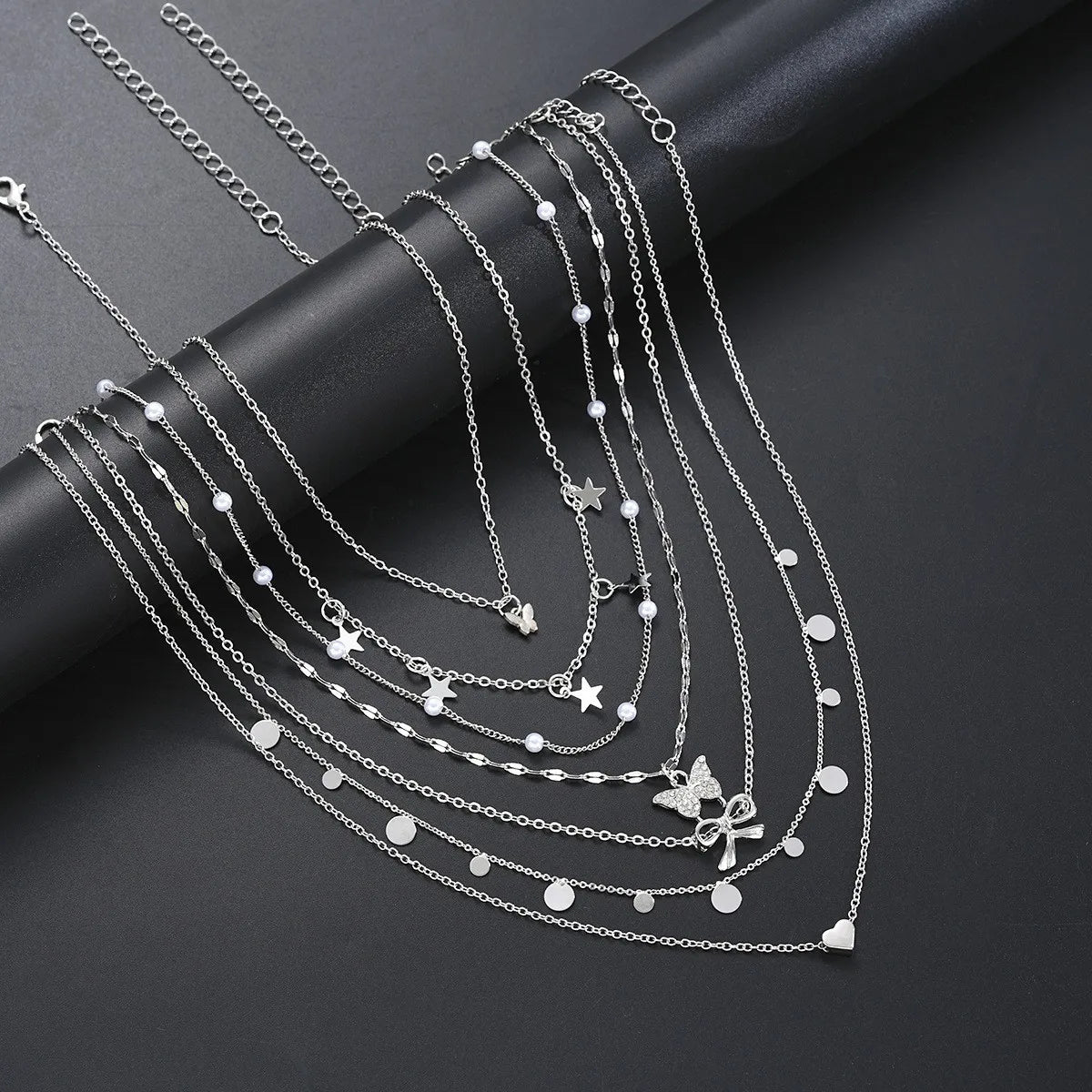 Multilayer Baroque Imitation Pearl Necklace For Women Love Heart Shape Bowknot Tassel Metal Chain Choker Personality Jewelry