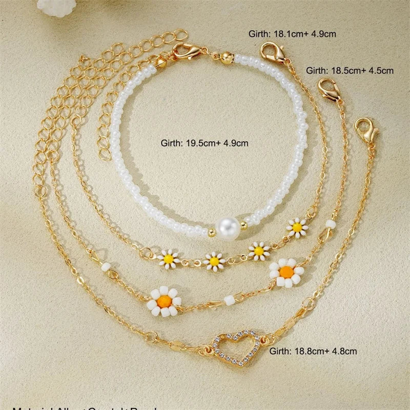 4pcs Vintage Daisy Flower Pendant Pearl Bracelet Set for Women Bohemian Beaded Love Heart Shape Stackable Hand Bangle Jewelry